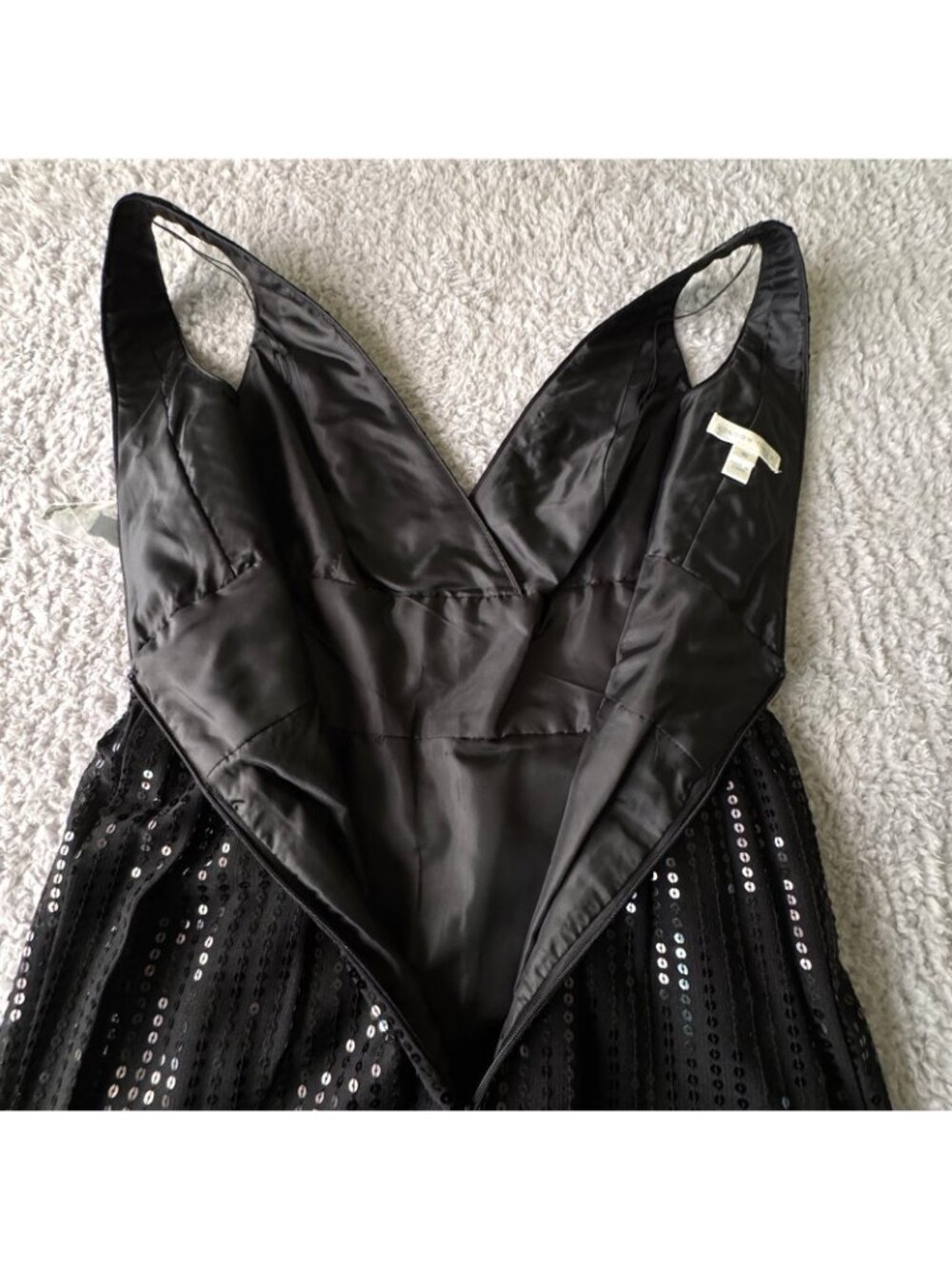 Little Black Dress Women's 10 Cocktail Sleeveless Empire Deep V Sequins London - Picture 9 of 12